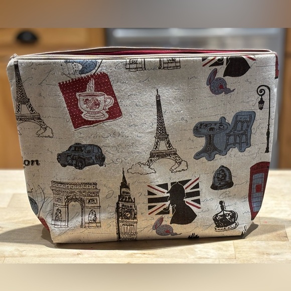 Handmade London cotton zippered bag one of a kind - Picture 2 of 7